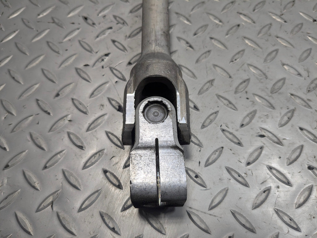 2015 - 2018 BMW 320I OEM INTERMEDIATE UNIVERSAL JOINT SHAFT STEERING COLUMN