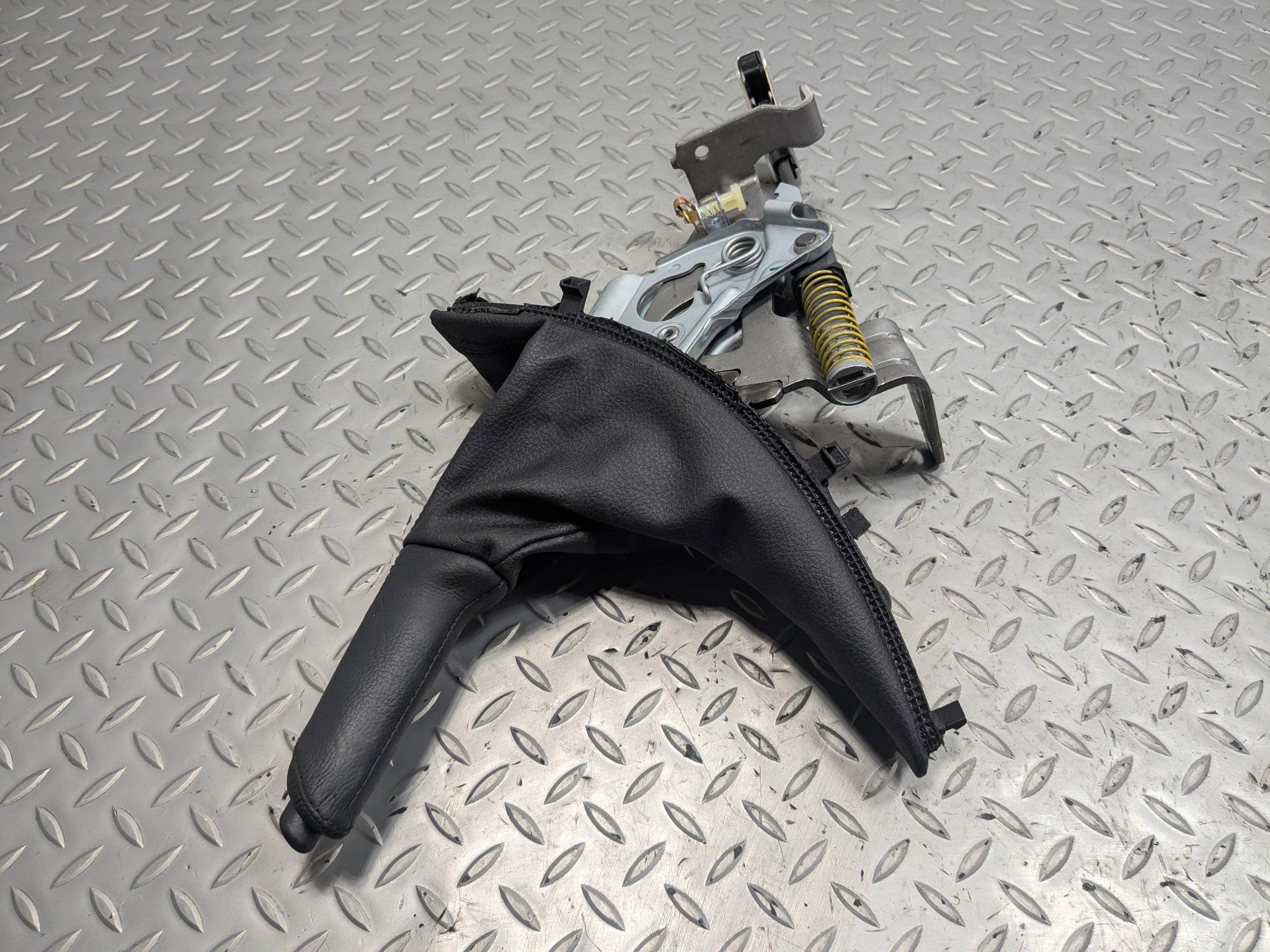 2015 - 2018 BMW 320I OEM EMERGENCY PARKING BRAKE LEVER HANDLE ASSEMBLY