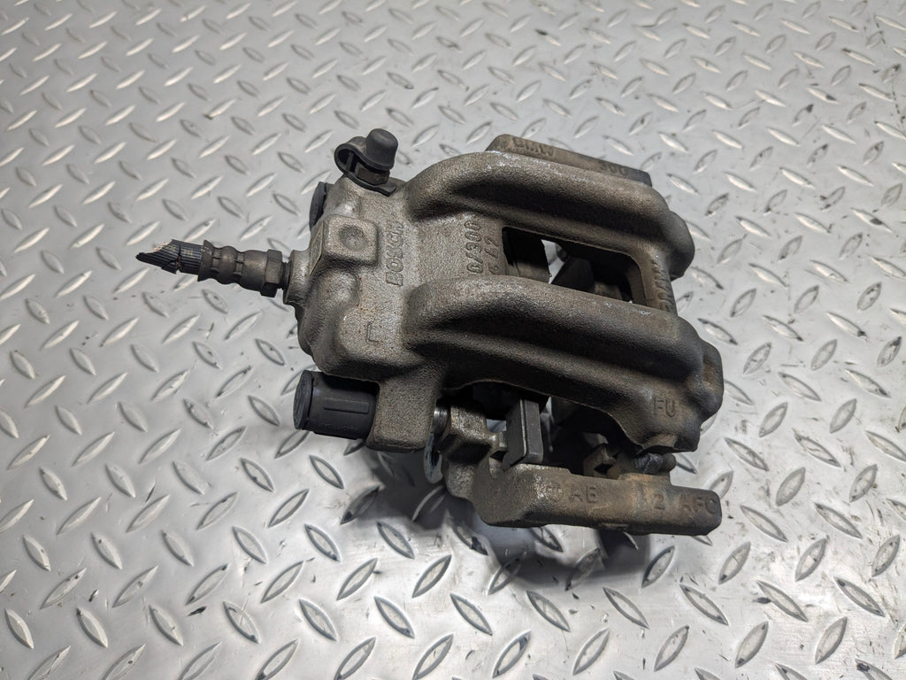 2015 - 2018 BMW 320I OEM BRAKE CALIPER ASSEMBLY REAR LEFT DRIVER SIDE