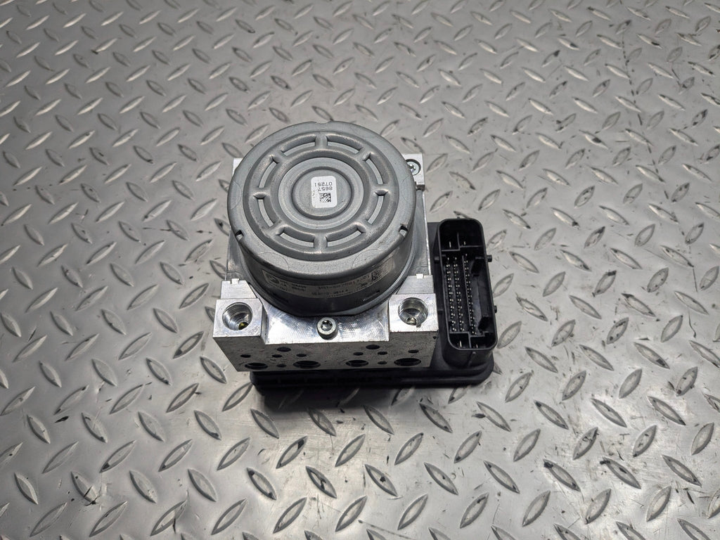 2015 - 2018 BMW 320I OEM ABS ANTI LOCK BRAKE PUMP MODULE UNIT