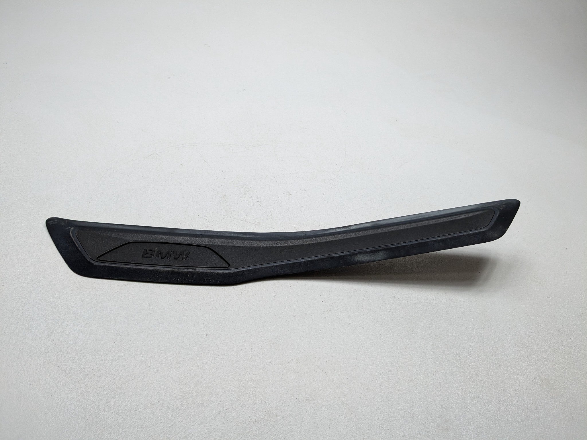 2015 - 2018 BMW 320I OEM SILL SCUFF PLATE TRIM PANEL REAR LEFT DRIVER SIDE