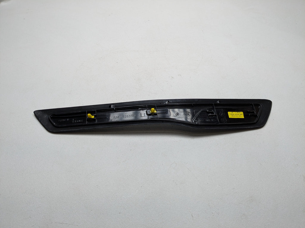 2015 - 2018 BMW 320I OEM SILL SCUFF PLATE TRIM PANEL REAR LEFT DRIVER SIDE