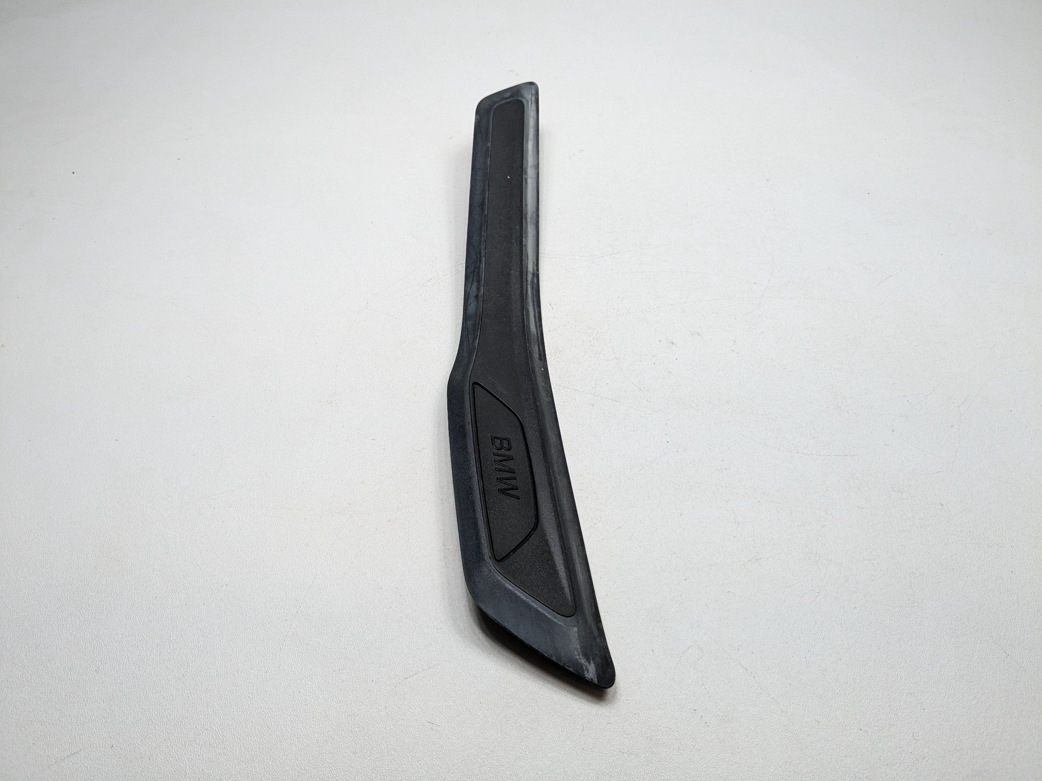 2015 - 2018 BMW 320I OEM SILL SCUFF PLATE TRIM PANEL REAR RIGHT PASSENGER SIDE
