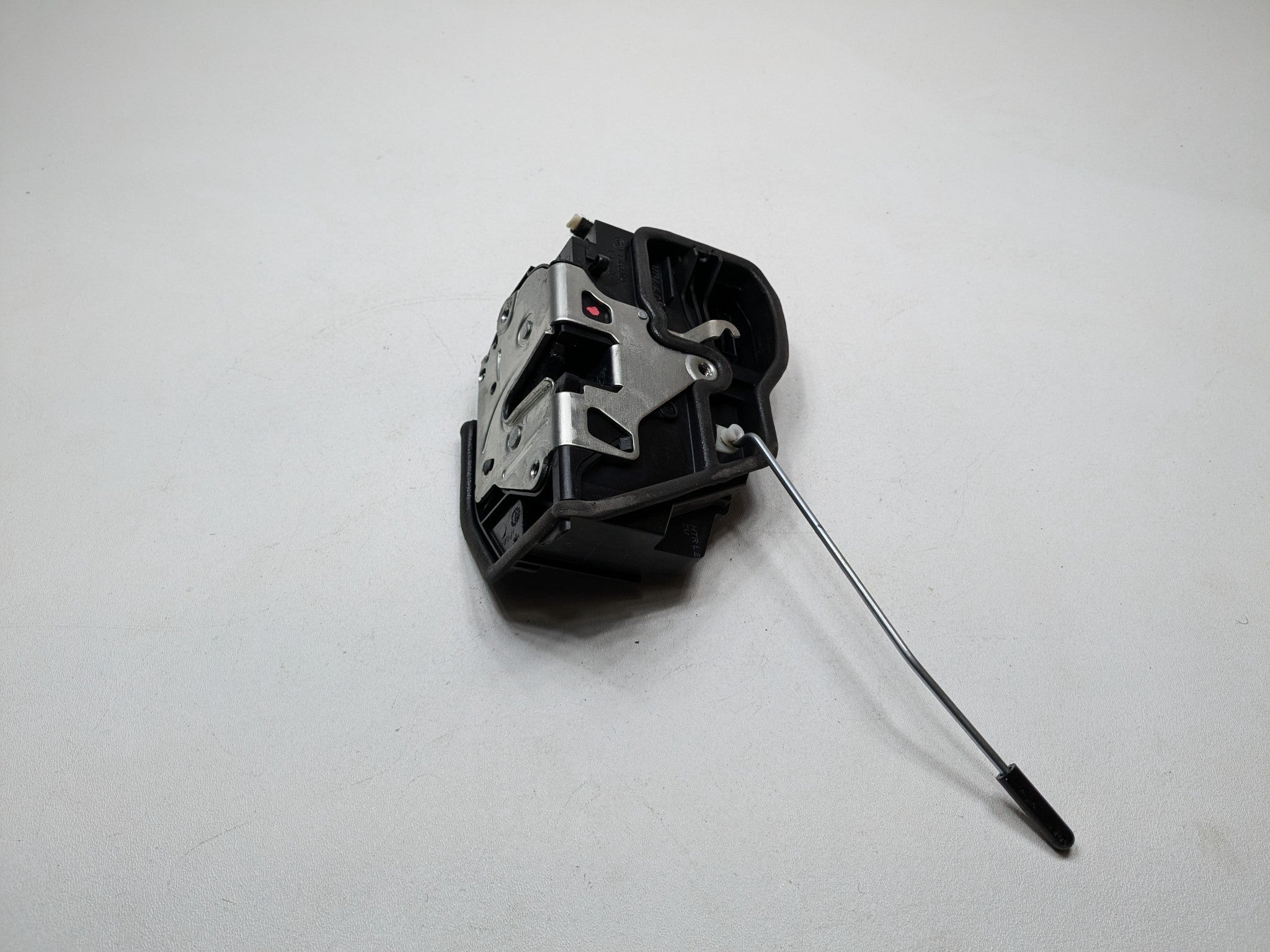 2015 - 2018 BMW 320I OEM DOOR LATCH LOCK ACTUATOR REAR RIGHT PASSENGER SIDE
