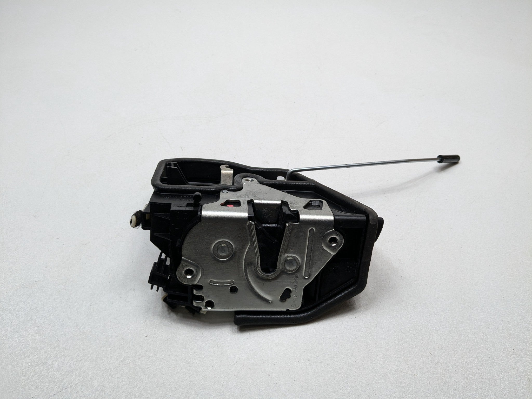 2015 - 2018 BMW 320I OEM DOOR LATCH LOCK ACTUATOR REAR RIGHT PASSENGER SIDE
