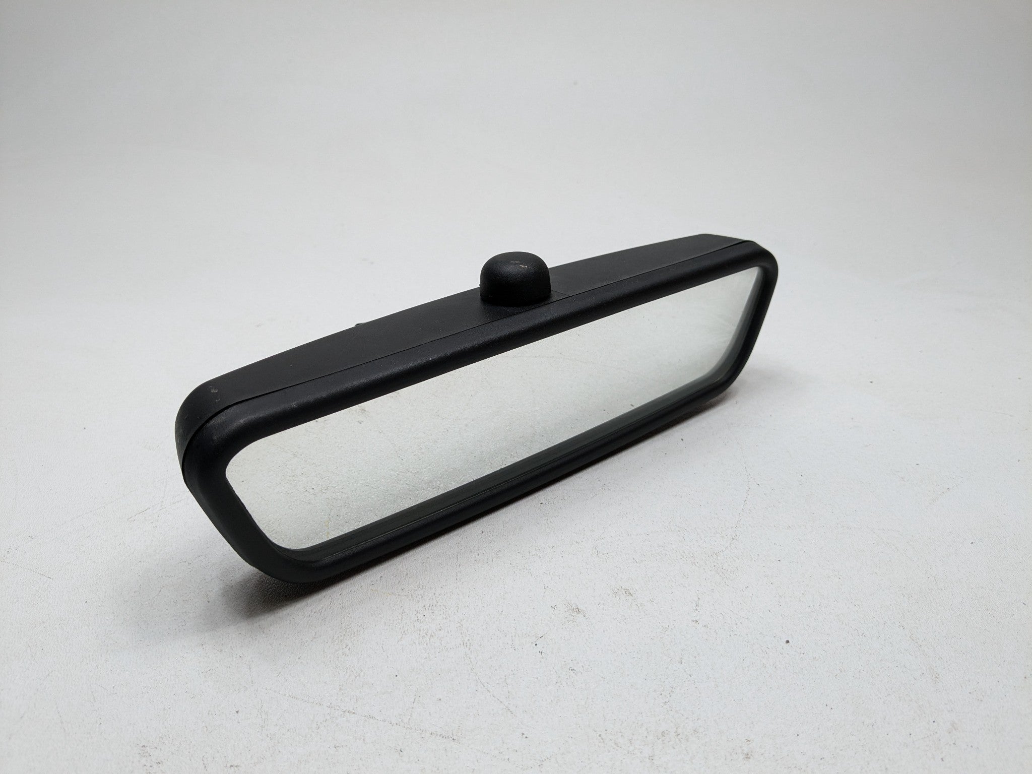 2015 - 2018 BMW 320I OEM REAR VIEW MIRROR INTERIOR UPPER ROOF FRONT CENTER