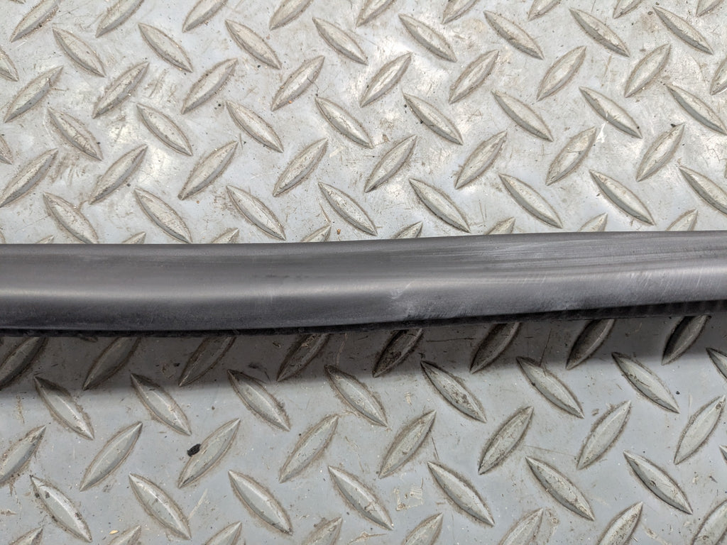 2015 - 2018 BMW 320I OEM DOOR SEAL WEATHER STRIPPING RUBBER BLACK REAR LEFT SIDE