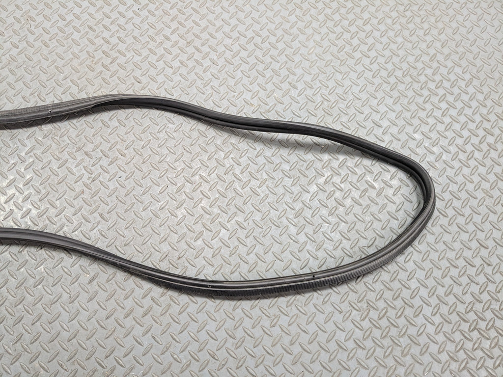 2015 - 2018 BMW 320I OEM TRUNK WEATHER SEAL STRIPPING RUBBER REAR BLACK