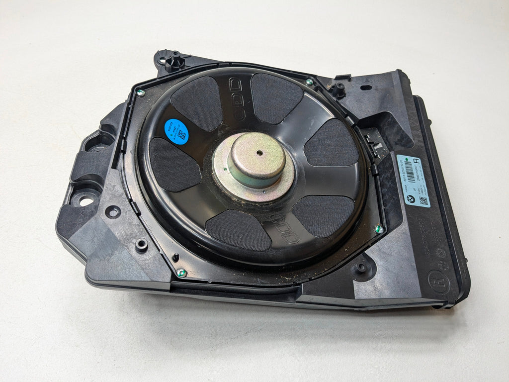 2015 - 2018 BMW 320I OEM FRONT RIGHT PASSENGER SIDE SEAT LOWER SUBWOOFER SPEAKER