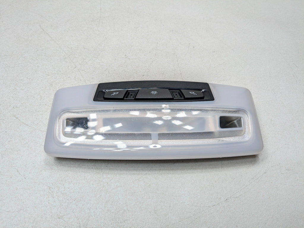 2015 - 2018 BMW 320I OEM REAR UPPER OVERHEAD DOME INTERIOR LIGHT ASSEMBLY