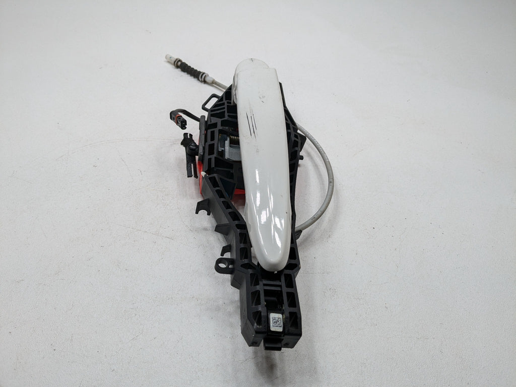 2015 - 2018 BMW 320I OEM EXTERIOR DOOR HANDLE FRONT RIGHT PASSENGER SIDE