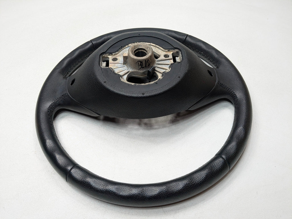 2015 - 2018 BMW 320I OEM STEERING WHEEL WITH MULTIFUNCTIONAL CONTROL SWITCH