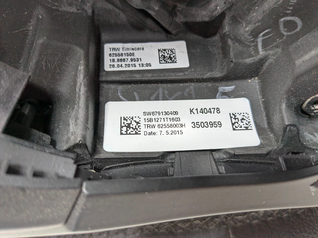 2015 - 2018 BMW 320I OEM STEERING WHEEL WITH MULTIFUNCTIONAL CONTROL SWITCH