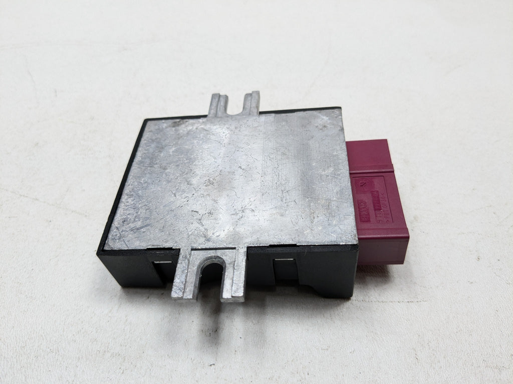 2015 - 2018 BMW 320I OEM ELECTRONIC GASOLINE FUEL PUMP CONTROL MODULE UNIT