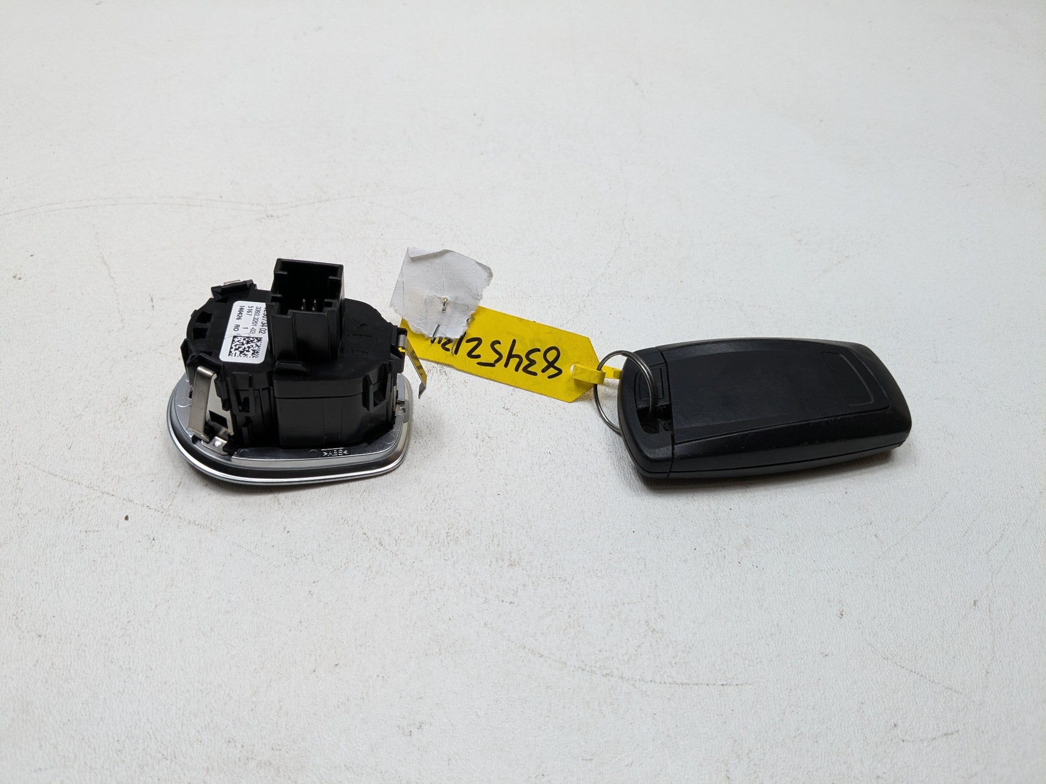2015 - 2018 BMW 320I OEM ENGINE START STOP IGNITION BUTTON SWITCH WITH KEY