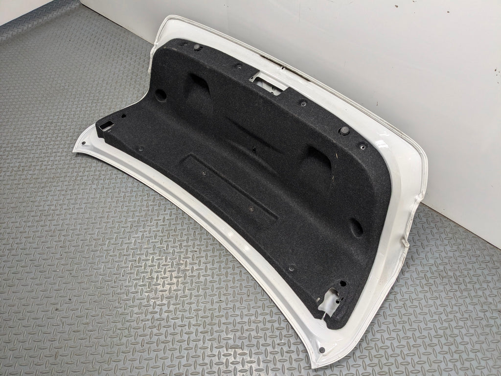 2015 - 2018 BMW 320I OEM REAR TRUNK BOOT LID DECKLID SHELL PANEL ALPINE WHITE