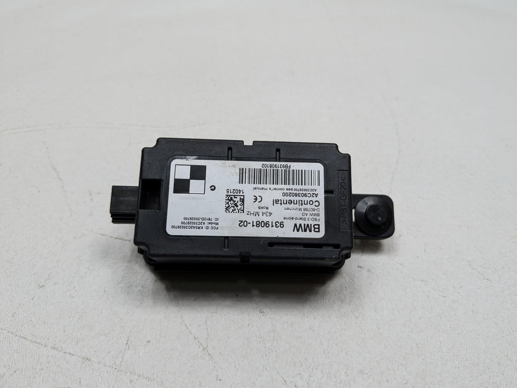 2015 - 2018 BMW 320I OEM RADIO RECIEVER REMOTE COMPUTER CONTROL MODULE UNIT