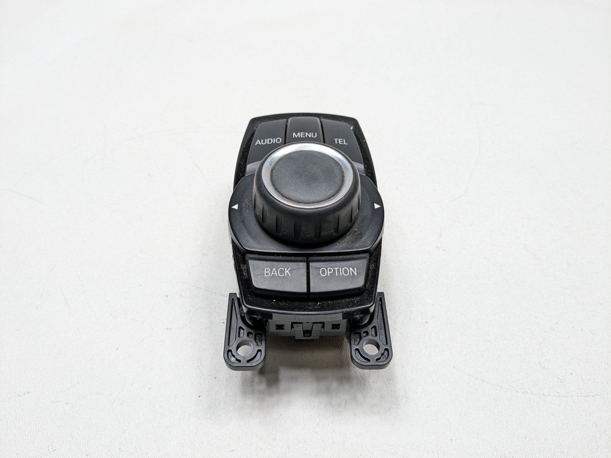 2015 - 2018 BMW 320I OEM MEDIA IDRIVE JOYSTICK CONTROLLER SWITCH ASSEMBLY BLACK