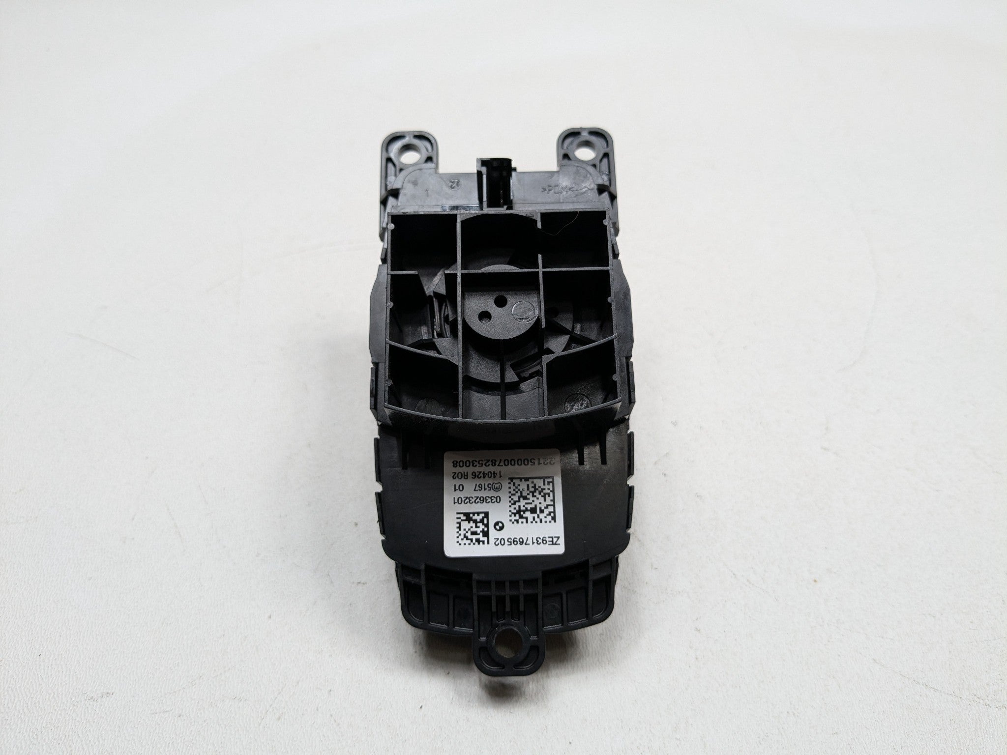 2015 - 2018 BMW 320I OEM MEDIA IDRIVE JOYSTICK CONTROLLER SWITCH ASSEMBLY BLACK