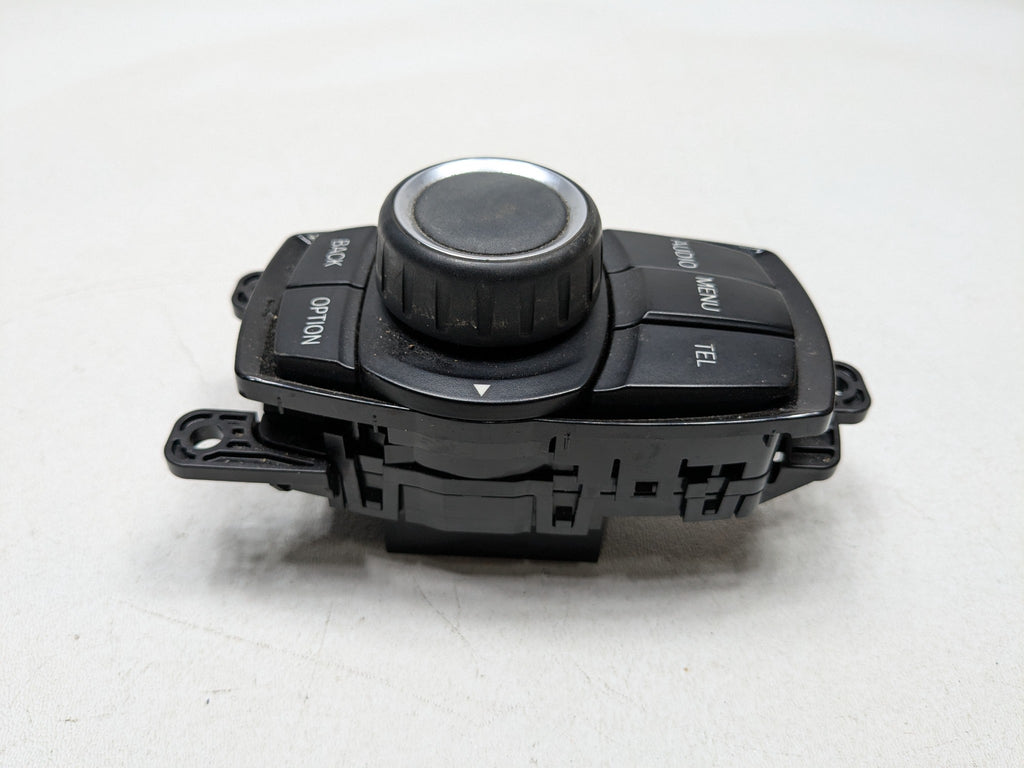 2015 - 2018 BMW 320I OEM MEDIA IDRIVE JOYSTICK CONTROLLER SWITCH ASSEMBLY BLACK