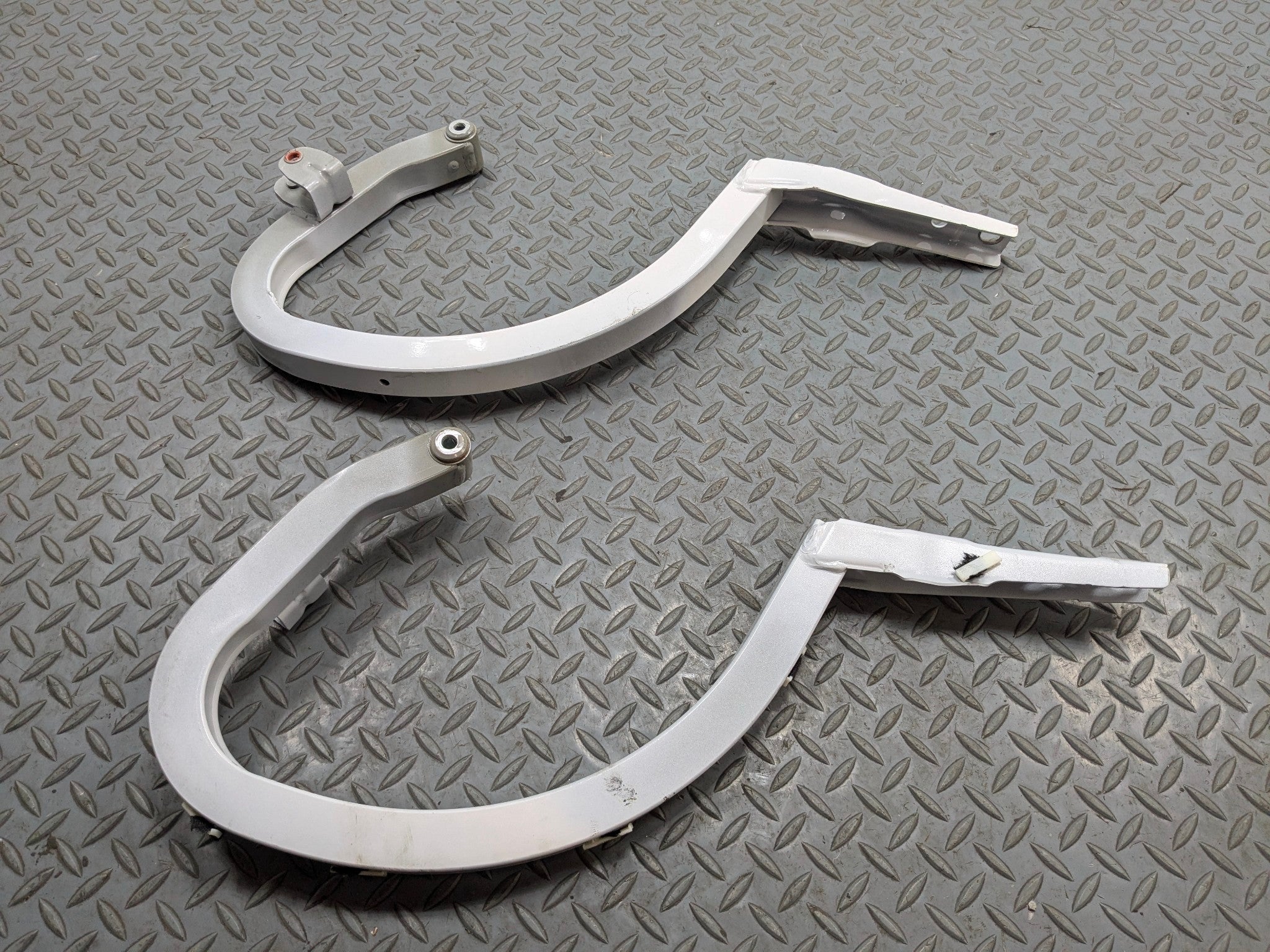 2015 - 2018 BMW 320I OEM TRUNK DECK GATE LID HINGE REAR LEFT AND RIGHT SIDE
