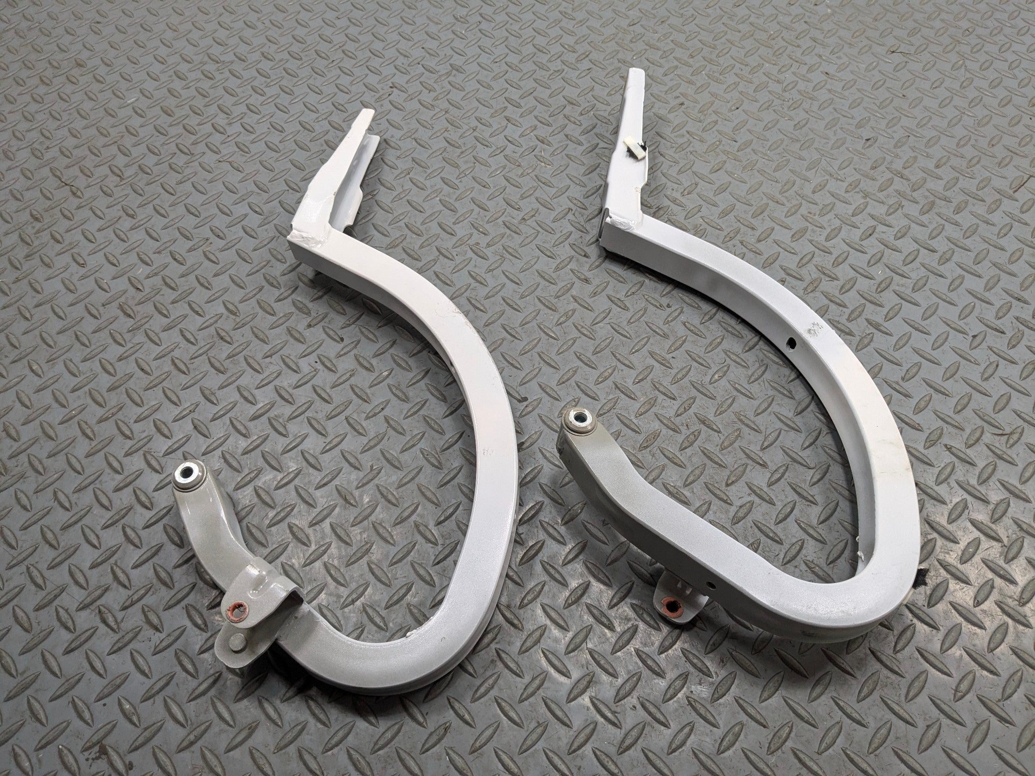 2015 - 2018 BMW 320I OEM TRUNK DECK GATE LID HINGE REAR LEFT AND RIGHT SIDE