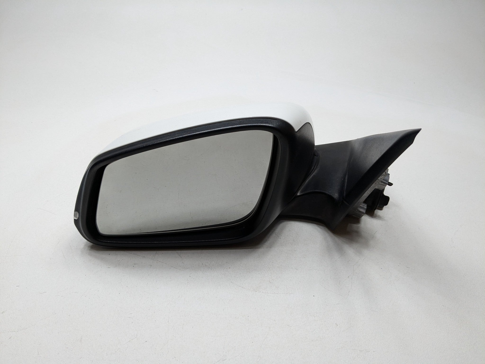 2015 - 2018 BMW 320I OEM SIDE VIEW POWER FOLD DOOR MIRROR FRONT LEFT DRIVER