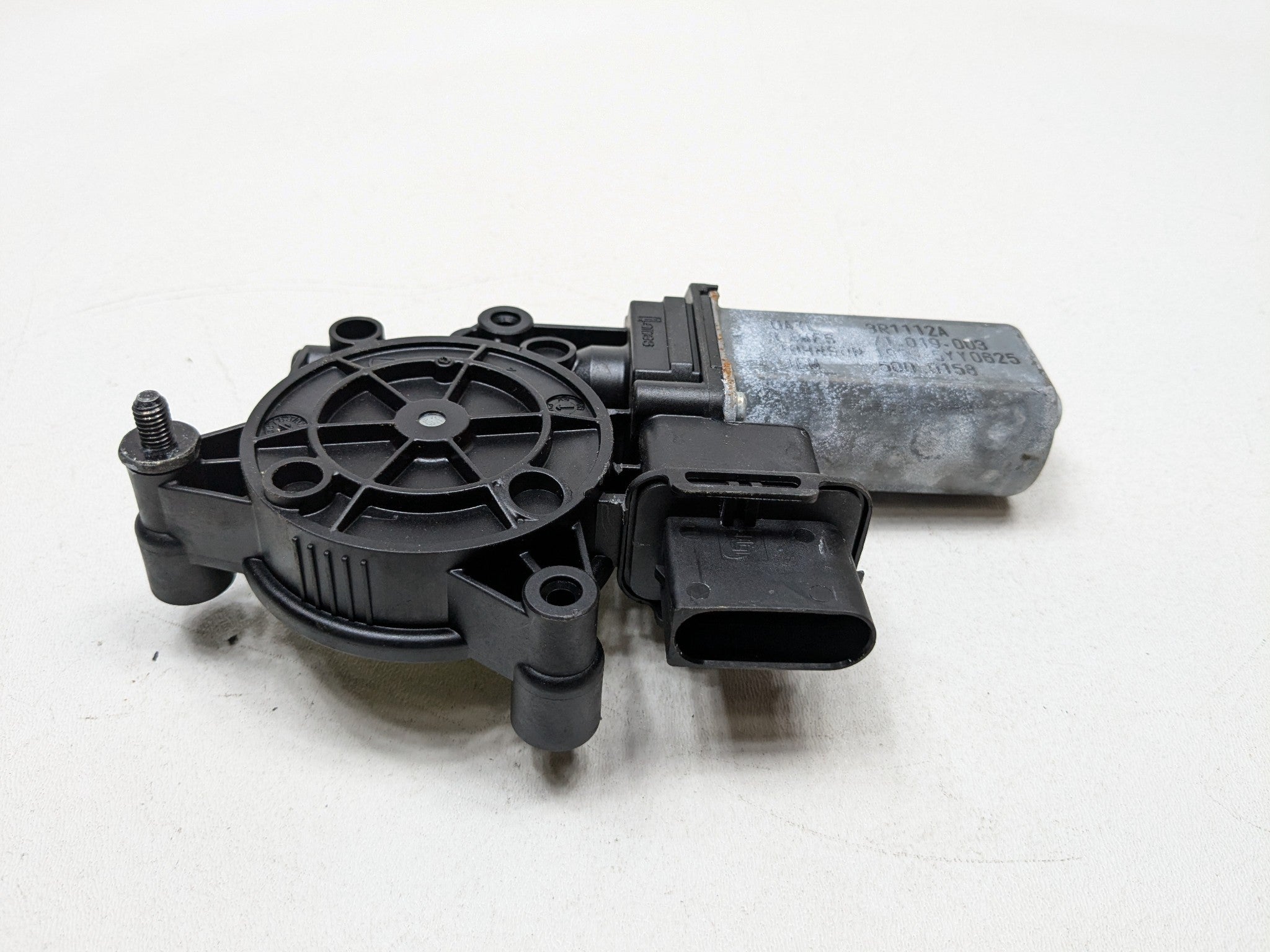 2015 - 2018 BMW 320I OEM POWER WINDOW MOTOR FRONT LEFT DRIVER SIDE