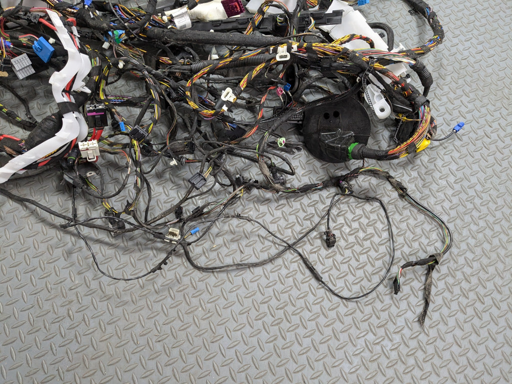 2015 - 2018 BMW 320I OEM INTERIOR BODY WIRE HARNESS CABLE AND CONNECTOR