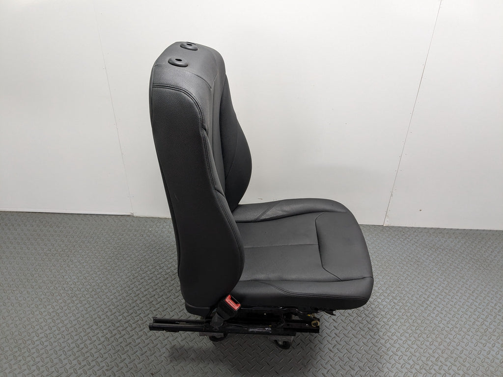 2015 - 2018 BMW 320I OEM FRONT LEFT DRIVER SIDE SEAT ASSEMBLY LEATHER BLACK