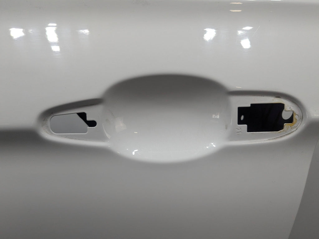2015 - 2018 BMW 320I OEM DOOR SHELL PANEL ALPINE WHITE FRONT LEFT DRIVER SIDE