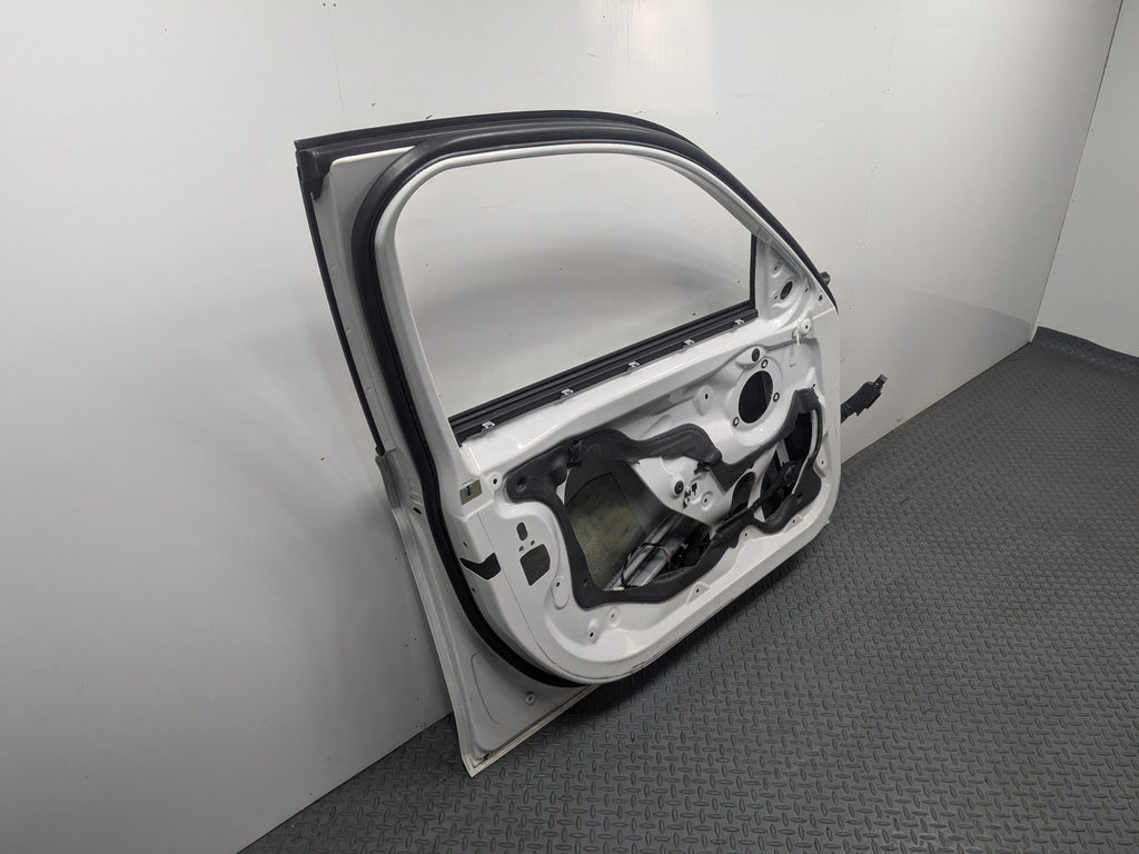 2015 - 2018 BMW 320I OEM DOOR SHELL PANEL ALPINE WHITE FRONT LEFT DRIVER SIDE