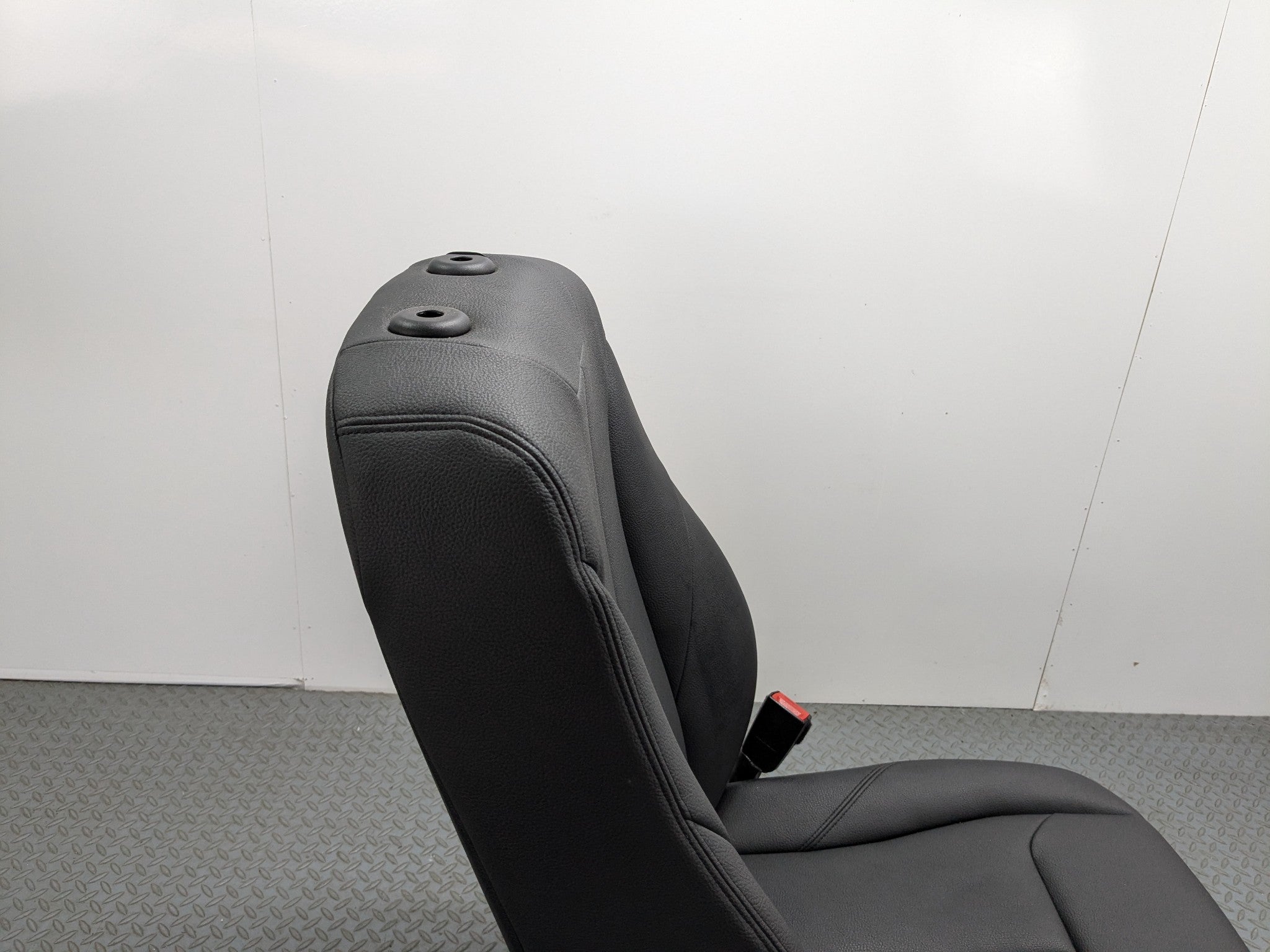2015 - 2018 BMW 320I OEM FRONT RIGHT PASSENGER SIDE SEAT ASSEMBLY LEATHER BLACK