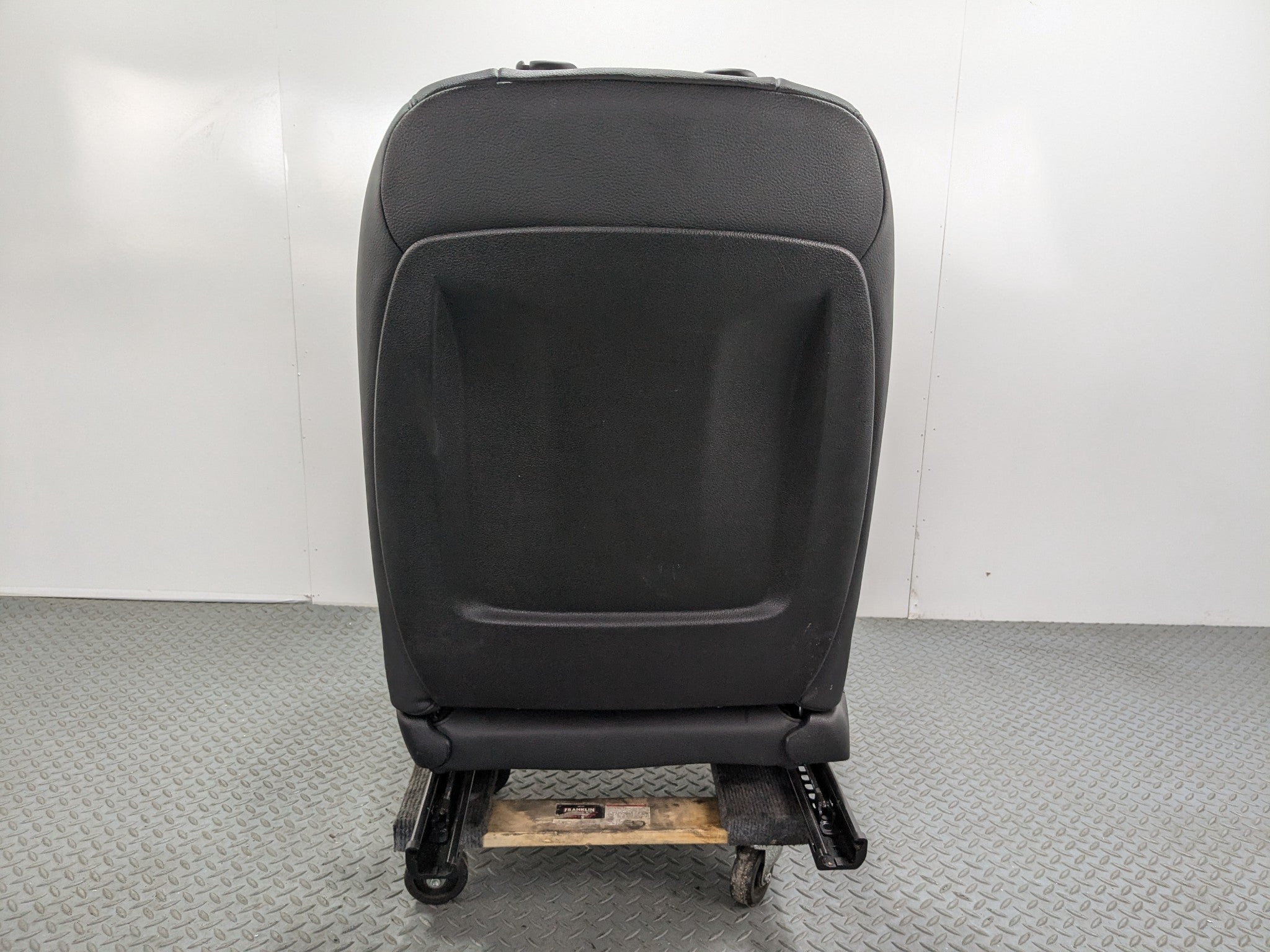 2015 - 2018 BMW 320I OEM FRONT RIGHT PASSENGER SIDE SEAT ASSEMBLY LEATHER BLACK