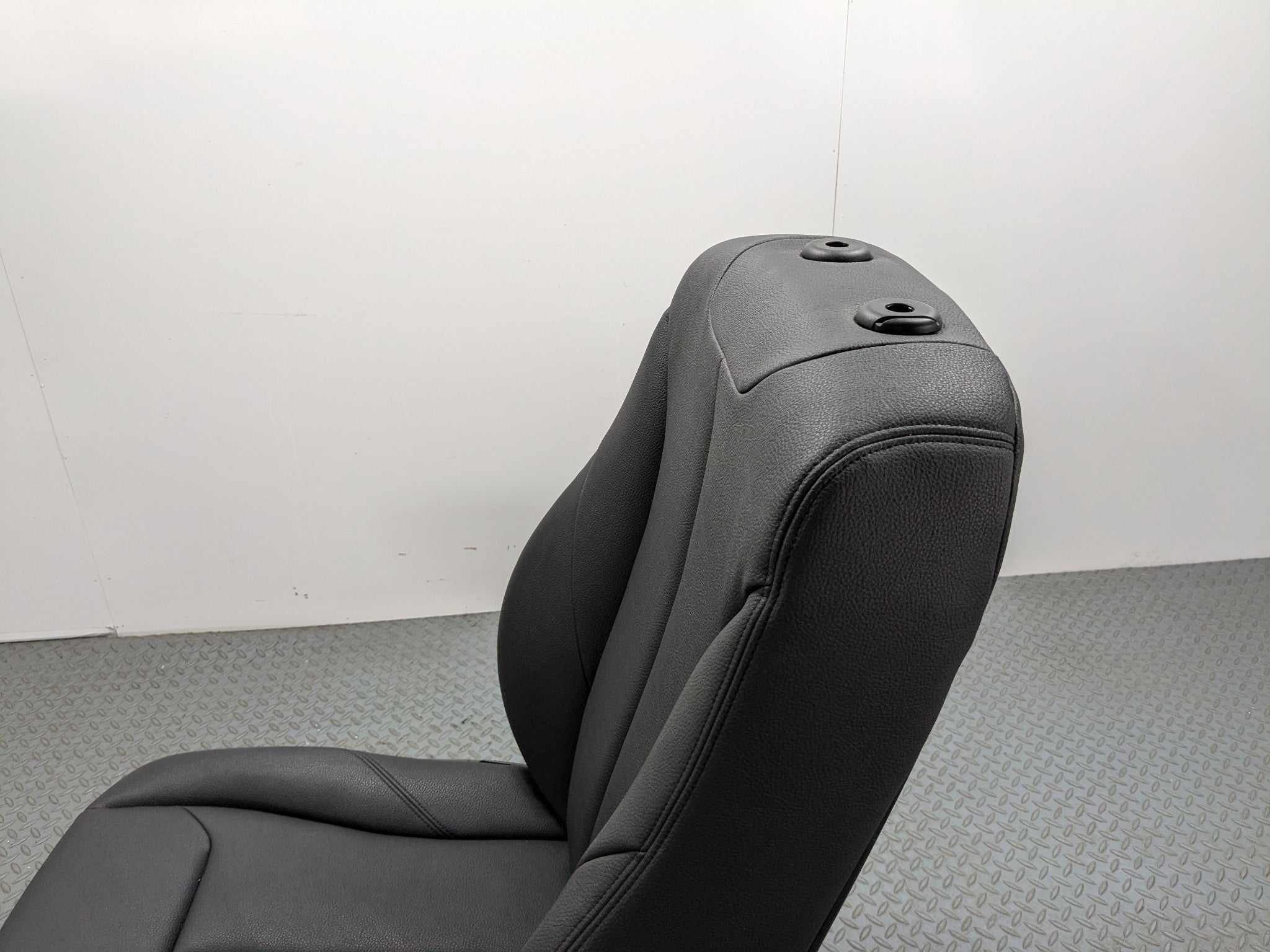 2015 - 2018 BMW 320I OEM FRONT RIGHT PASSENGER SIDE SEAT ASSEMBLY LEATHER BLACK