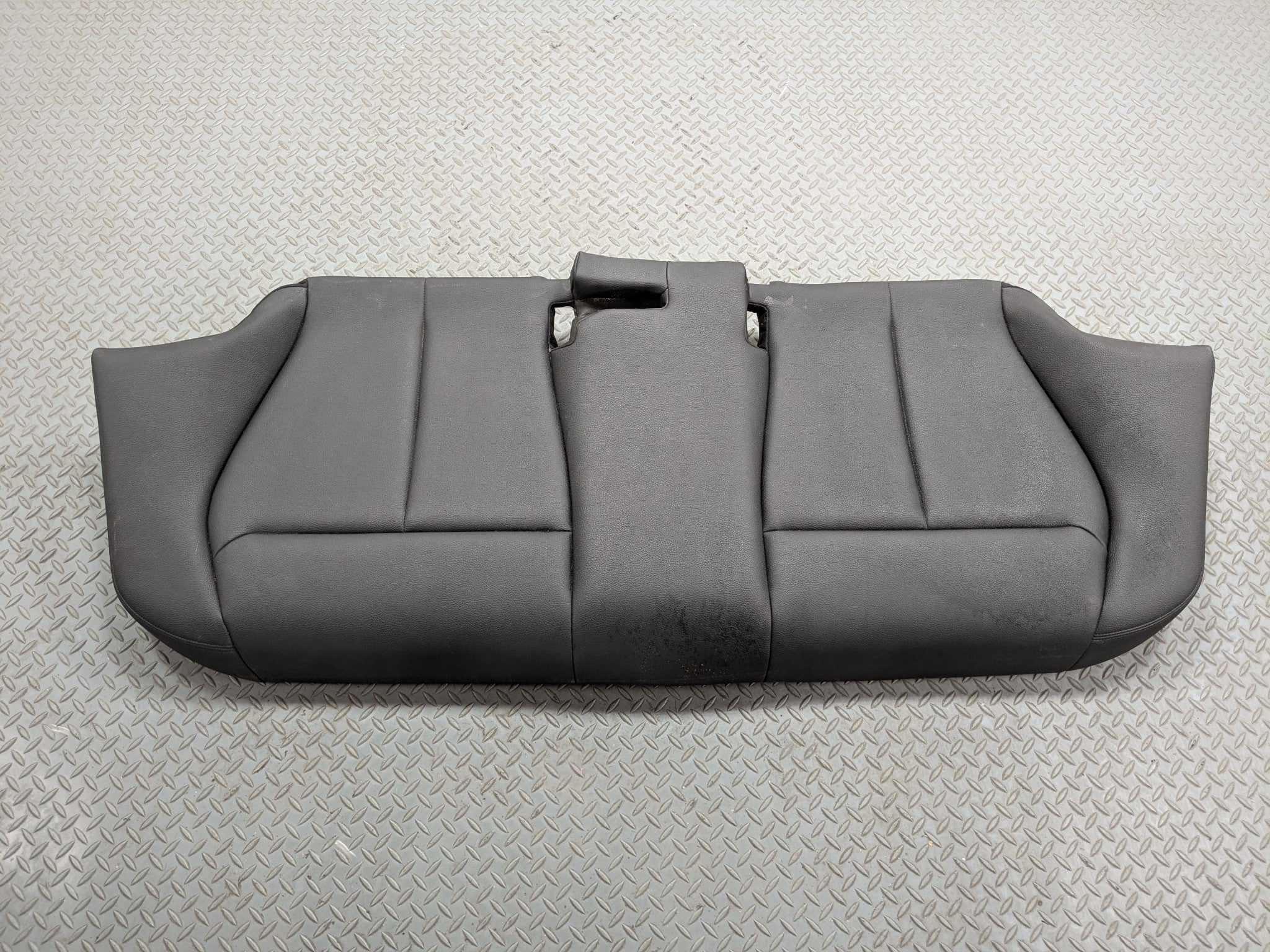 2015 - 2018 BMW 320I OEM LOWER SEAT CUSHION LEATHER BLACK REAR SECOND ROW
