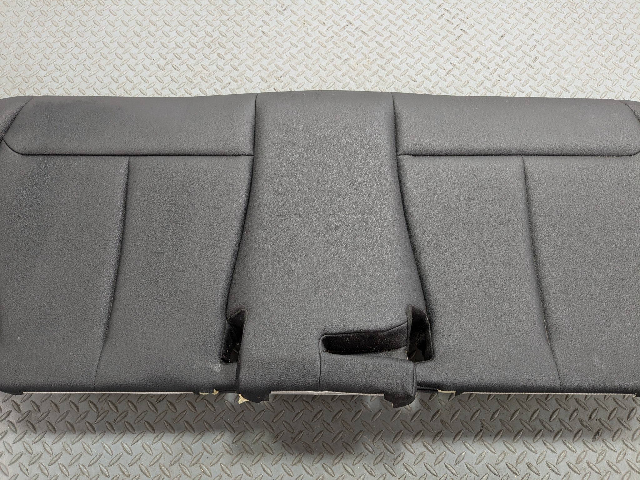2015 - 2018 BMW 320I OEM LOWER SEAT CUSHION LEATHER BLACK REAR SECOND ROW