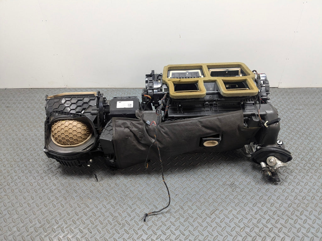 2015 - 2018 BMW 320I OEM HVAC AC HEATER BLOWER HOUSING BOX ASSEMBLY