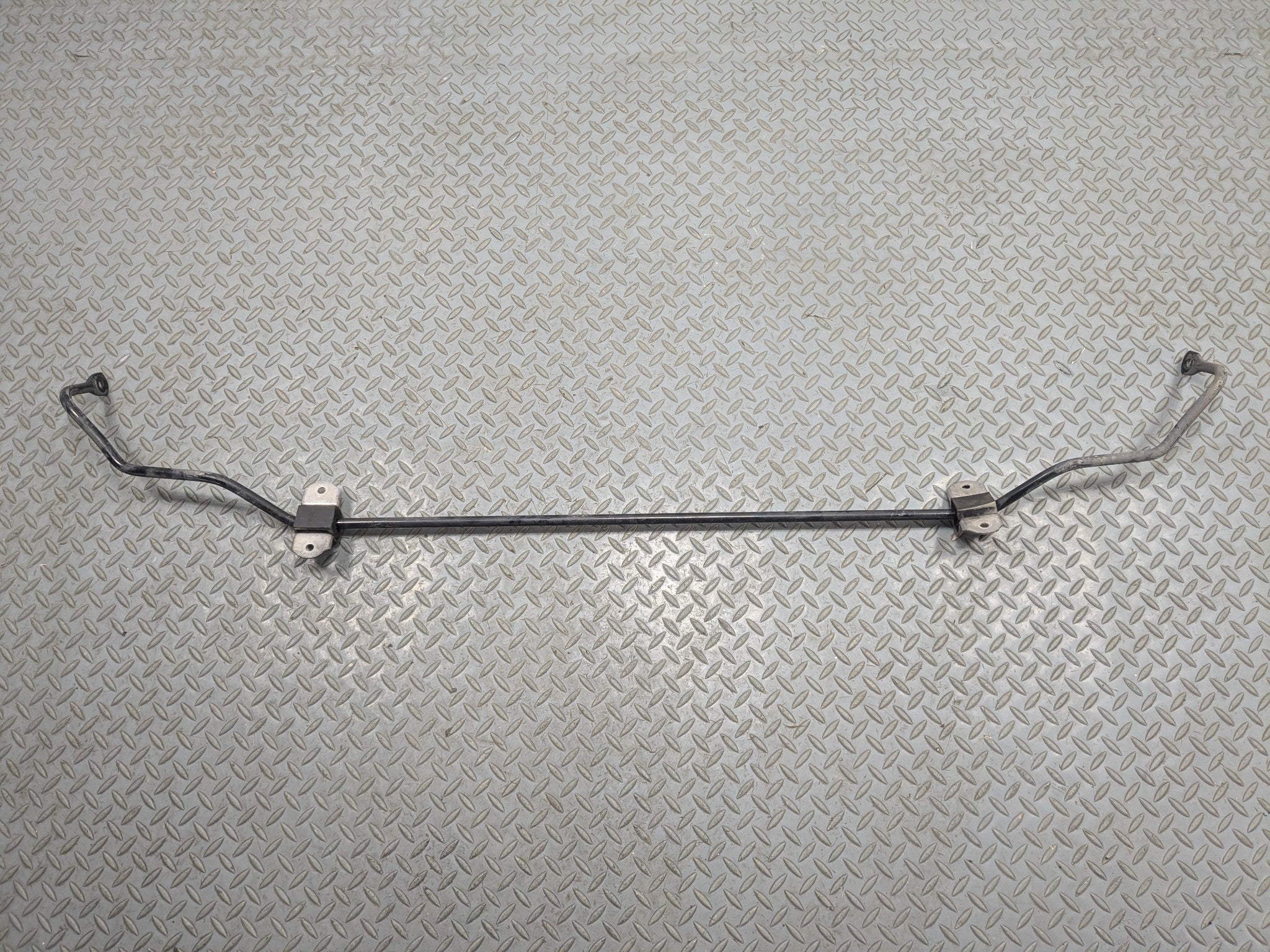 2015 - 2018 BMW 320I OEM REAR STABILIZER SUSPENSION ANTI- ROLL SWAY BAR