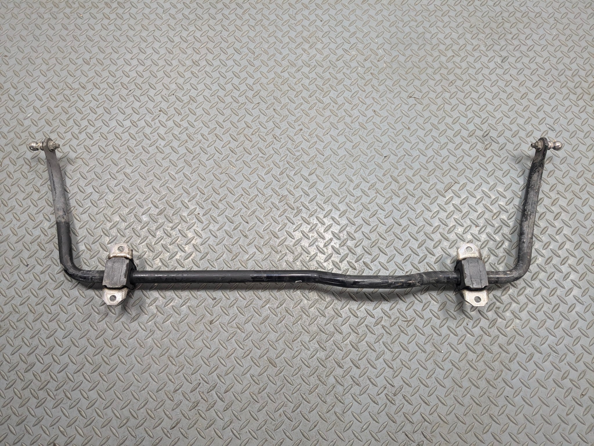 2015 - 2018 BMW 320I OEM FRONT STABILIZER SUSPENSION ANTI- ROLL SWAY BAR