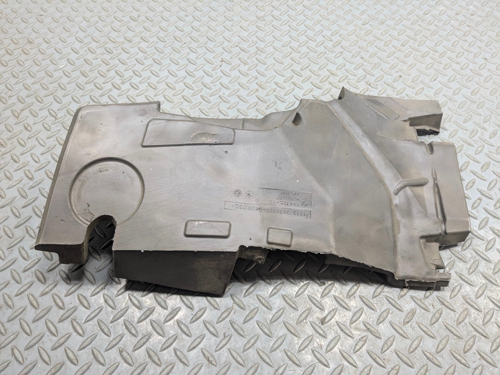 2015 - 2018 BMW 320I OEM ENGINE ACOUSTIC INSULATION COVER FOAM