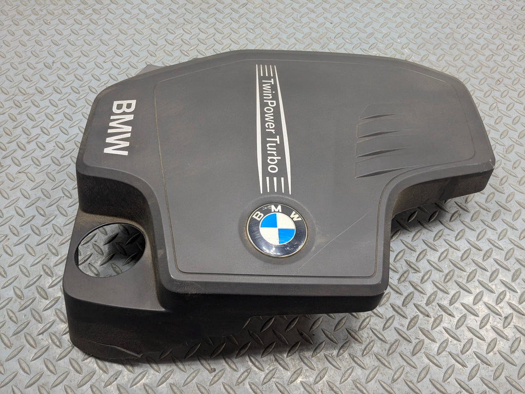 2015 - 2018 BMW 320I OEM ENGINE MOTOR TOP APPEARANCE COVER PANEL BLACK