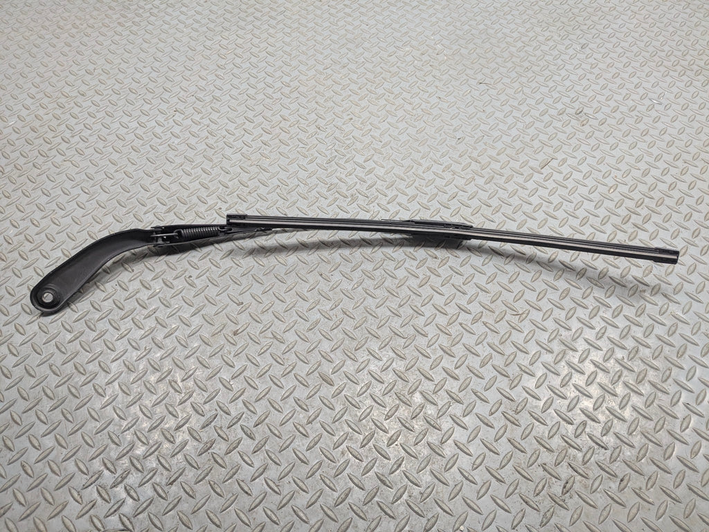 2015 - 2018 BMW 320I OEM WINDSHIELD WIPER ARM WITH BLADE FRONT LEFT DRIVER SIDE