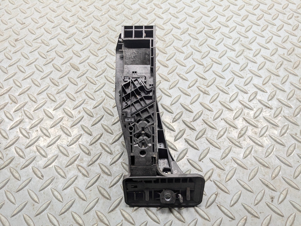 08 - 10 BMW 528I OEM FRONT FLOOR GAS ACCELERATOR FOOT PEDAL SENSOR MODULE UNIT