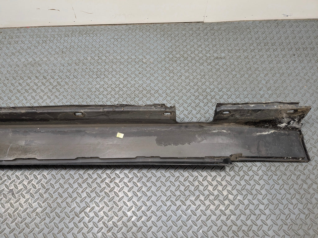 08 - 10 BMW 528I OEM ROCKER MOLDING SKIRT COVER PANEL GRAY RIGHT PASSENGER SIDE
