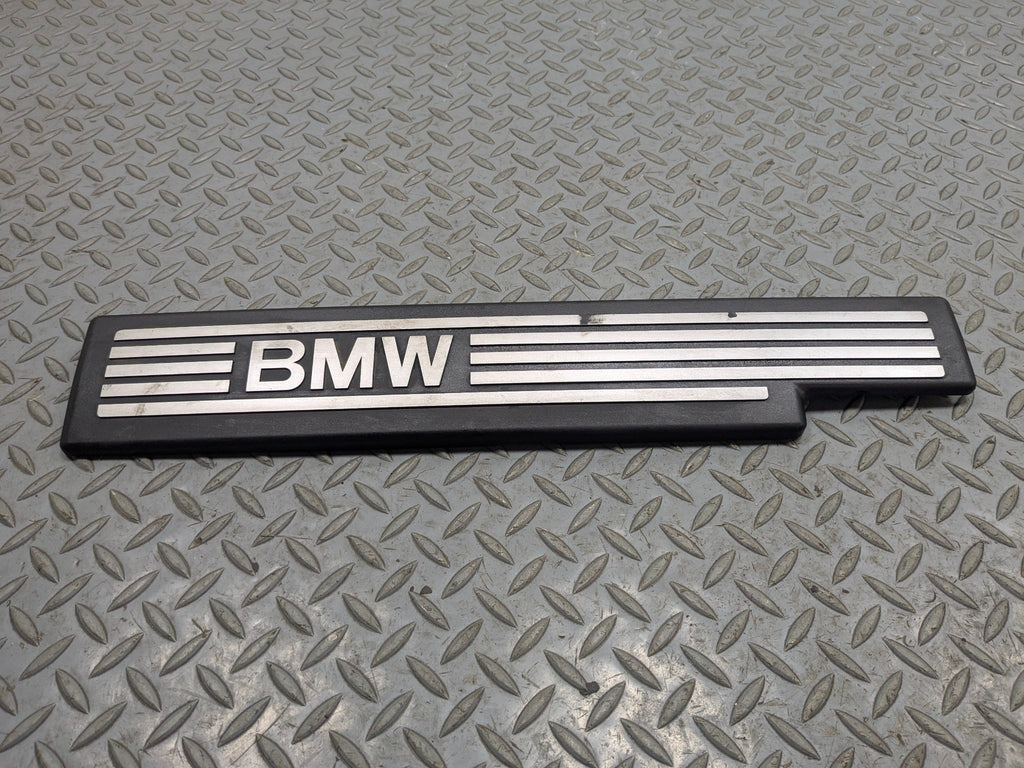 08 - 10 BMW 528I OEM FRONT ENGINE MOTOR AIR INTAKE MANIFOLD TRIM COVER EMBLEM
