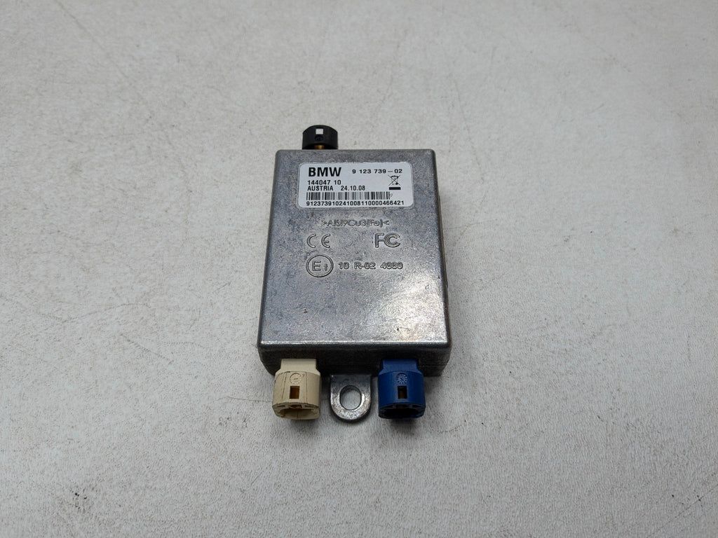 2008 - 2010 BMW 528I OEM USB HUB AUDIO INTERFACE ANTENNA CONTROL MODULE UNIT