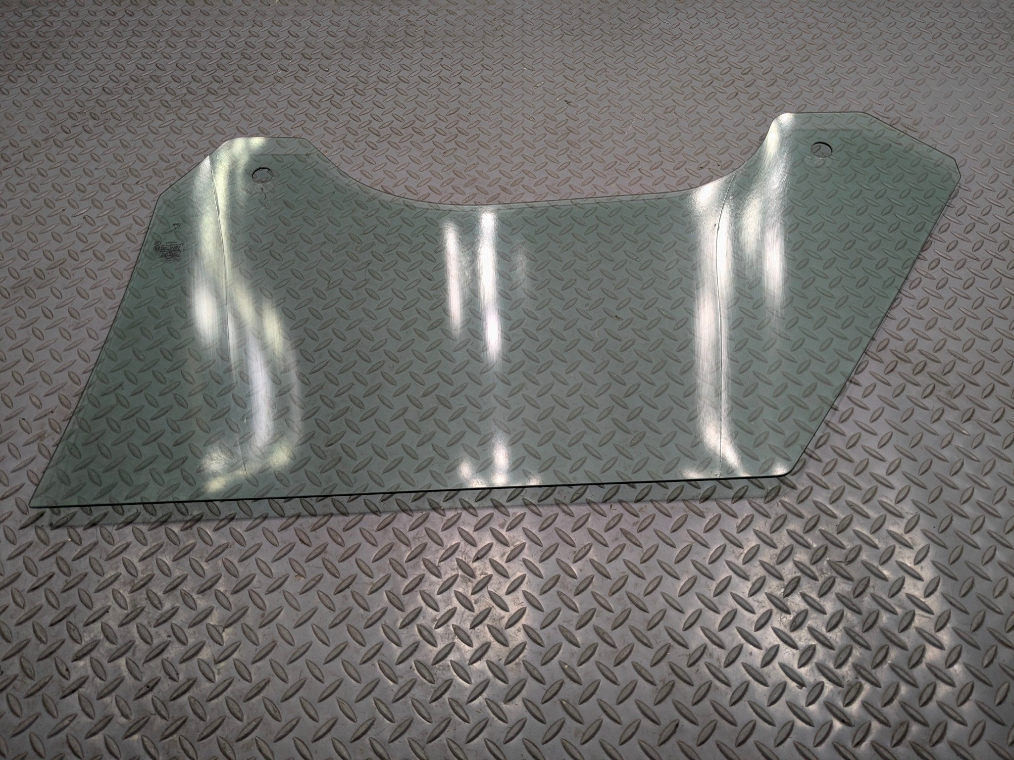 2011 - 2013 MINI COOPER OEM DOOR WINDOW GLASS FRONT RIGHT PASSENGER SIDE