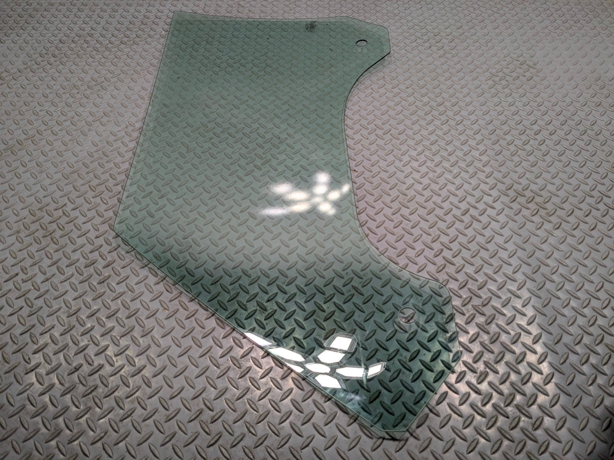 2011 - 2013 MINI COOPER OEM DOOR WINDOW GLASS FRONT RIGHT PASSENGER SIDE