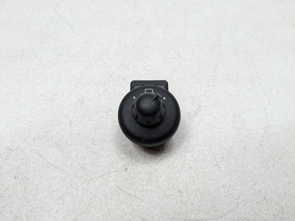 11 - 13 MINI COOPER OEM SIDE VIEW MIRROR ADJUSTMENT CONTROL SWITCH FRONT LEFT